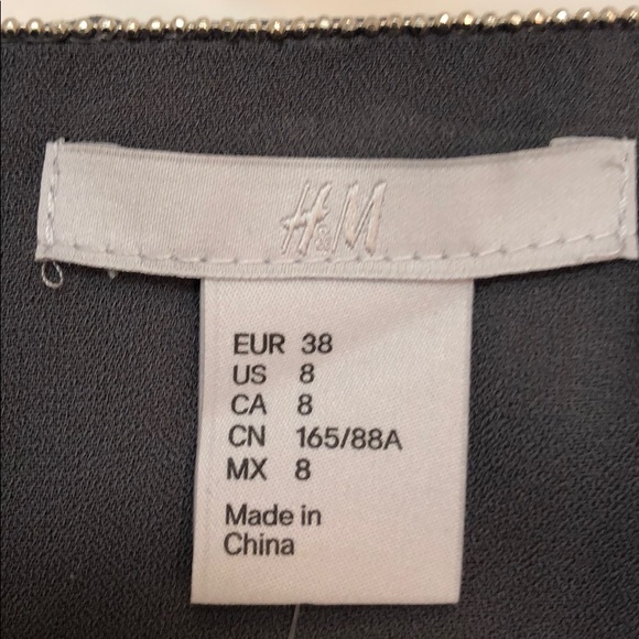 💥NEW💥 Grey H&M Dress - Picture 3 of 4